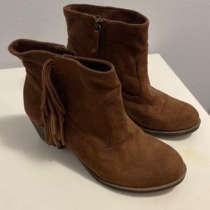 Brown boots
